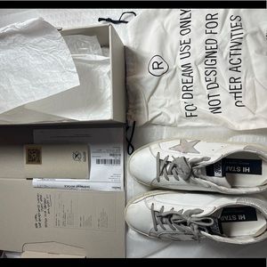 Golden Goose Sneakers